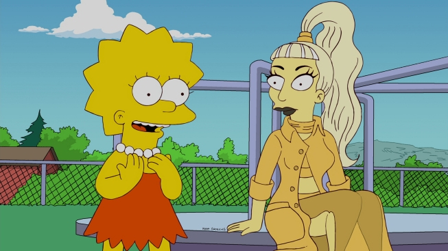 Lisa_Goes_Gaga_promo_3.jpg